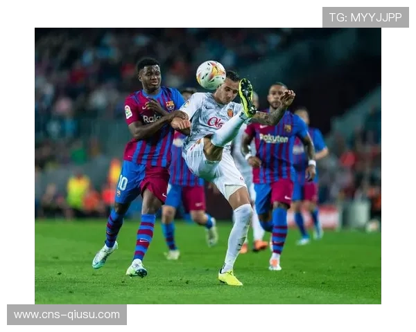 巴萨客场5-1大胜马略卡,拉菲尼亚梅开二度 巴萨客场5-1大胜马略卡,拉菲尼亚梅开二度